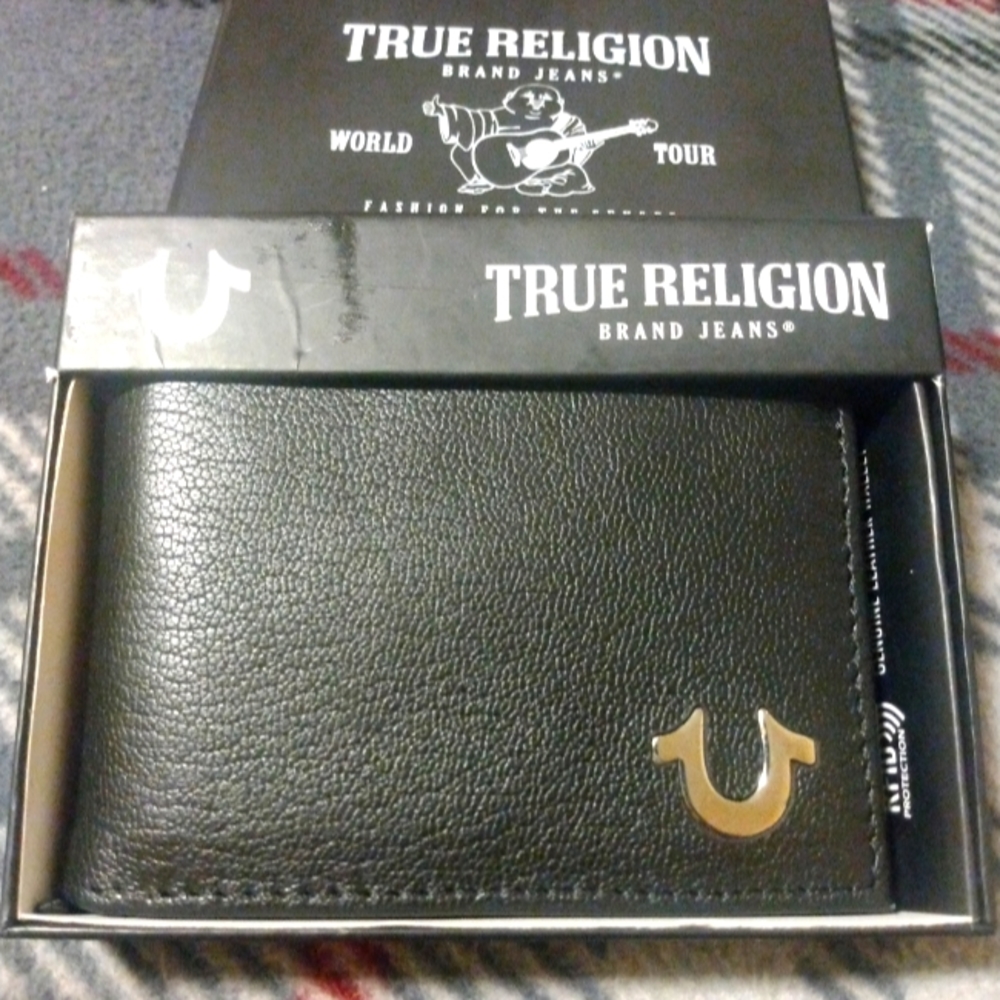 True religion wallet